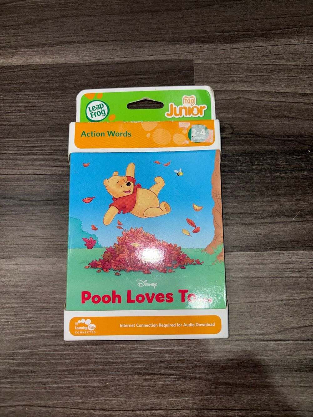 LeapFrog Tag Junior Book Disney Winnie the Pooh Loves To… Action Words Ages 1-4